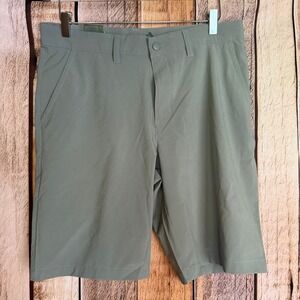 Adidas Shorts Ultimate365 Grey 10" Performance Golf Sports Versatile Size 32 NWT
